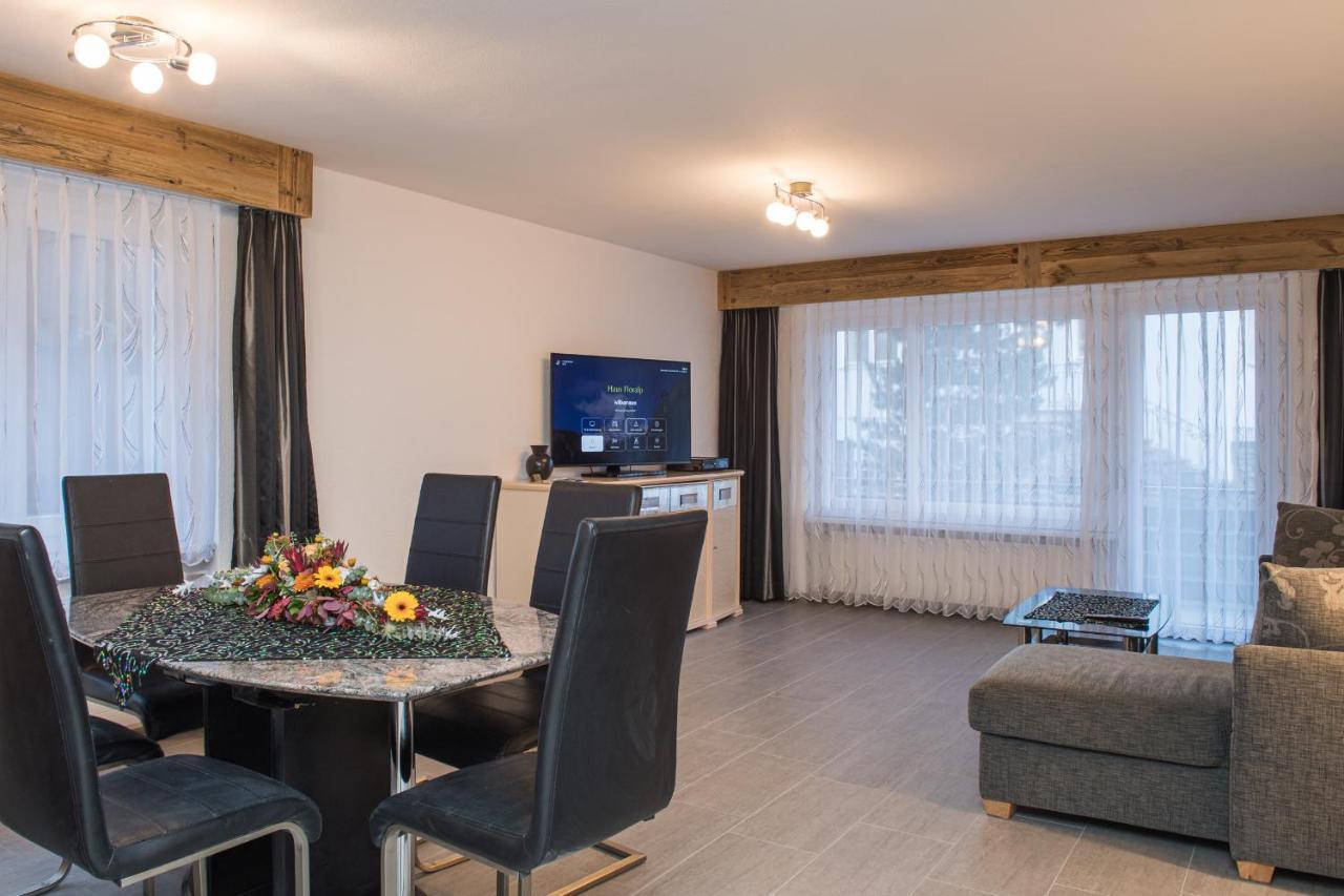Haus Floralp Apartment Zermatt Bagian luar foto