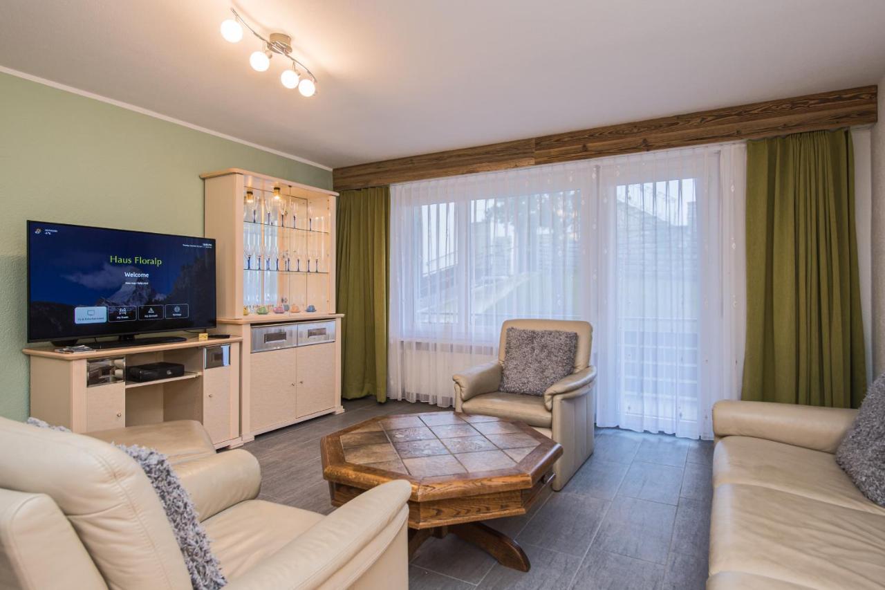 Haus Floralp Apartment Zermatt Bagian luar foto