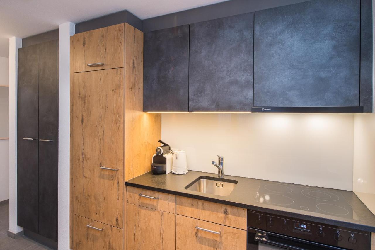 Haus Floralp Apartment Zermatt Bagian luar foto