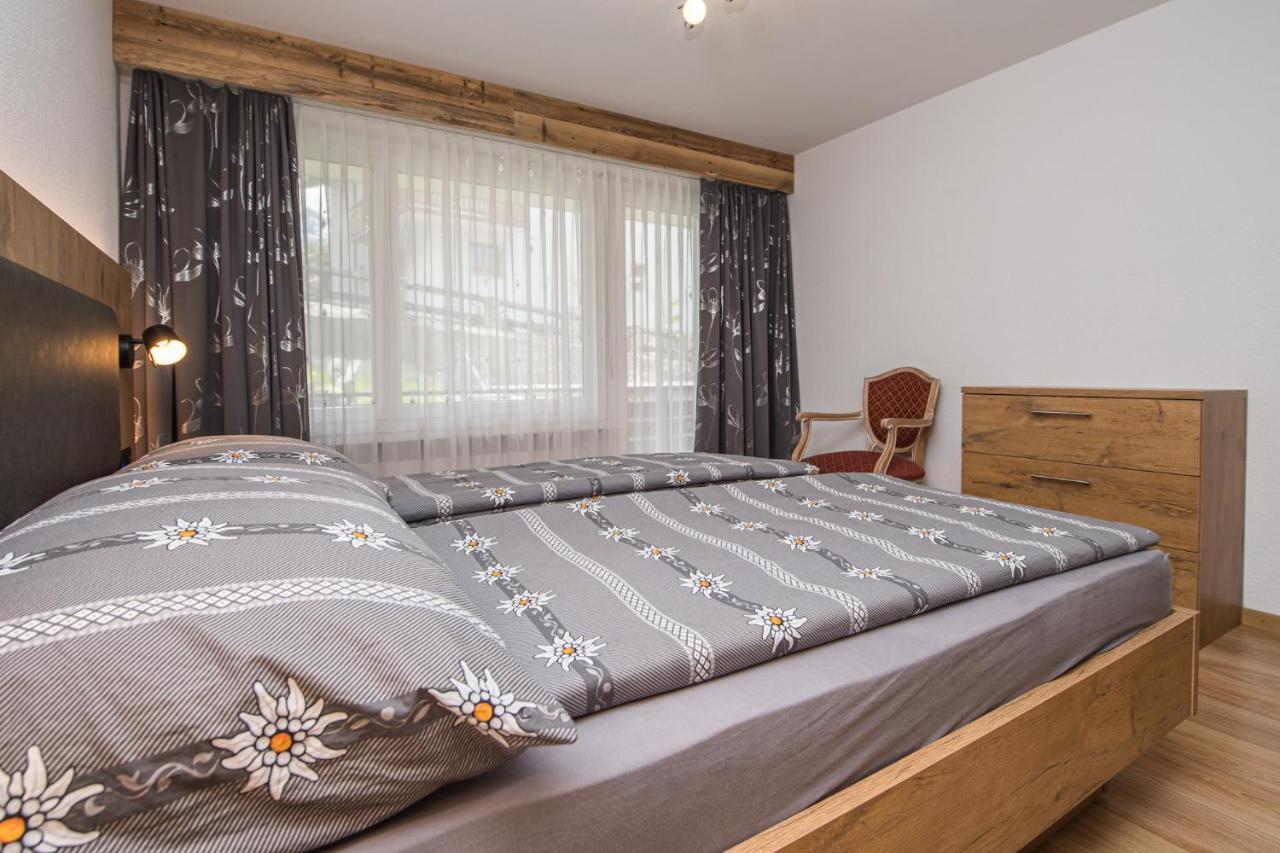Haus Floralp Apartment Zermatt Bagian luar foto