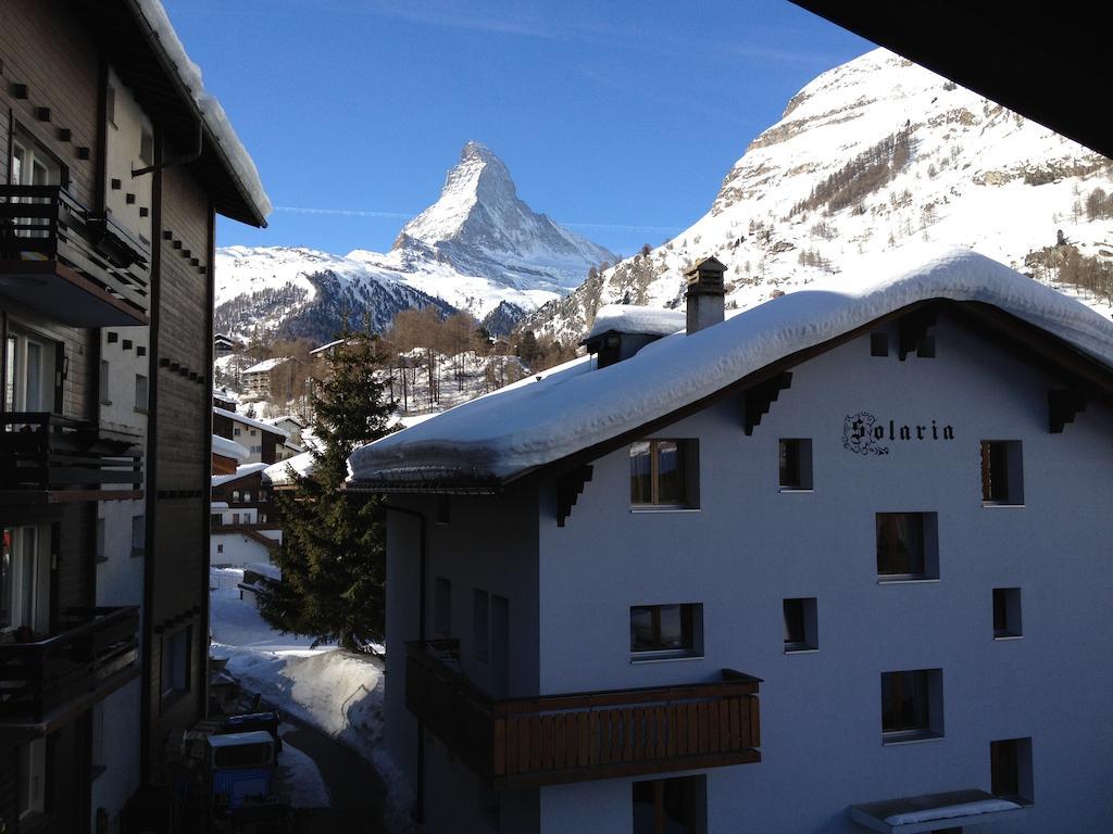Haus Floralp Apartment Zermatt Bagian luar foto